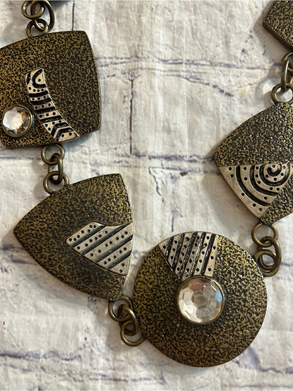 LOT OF (3) CHAIN WOMEN’S BELTS BRASS TONE ONE WITH STONES RHINESTONES - Picture 7 of 11